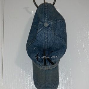 Baseball cap ( denim)